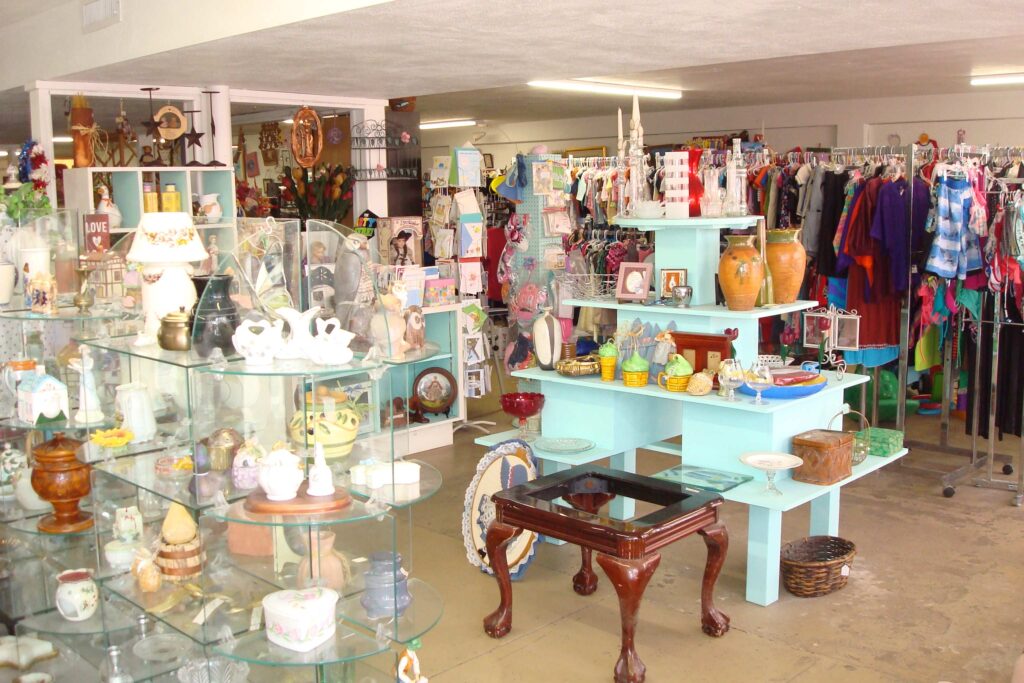 Blessing Shop 2 DSC05344 1